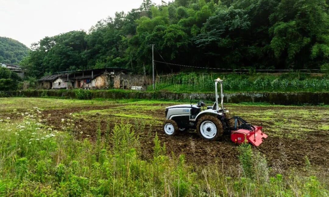 中科原動力出席宜賓市丘區、山區農業機械化、電動化、智能化產業合作推介活動